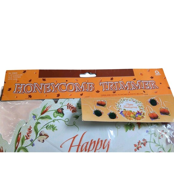 Vintage NOS Amscan Thanksgiving Decorative 12" Cutouts Makes A Banner - Picture 4 of 4